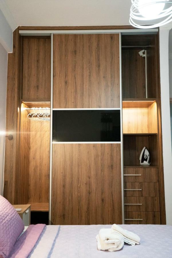 Real Central New Flat - 1' To Metro - Direct Acropolis,Pireus - Best Heating And Cooling System Aten Exteriör bild